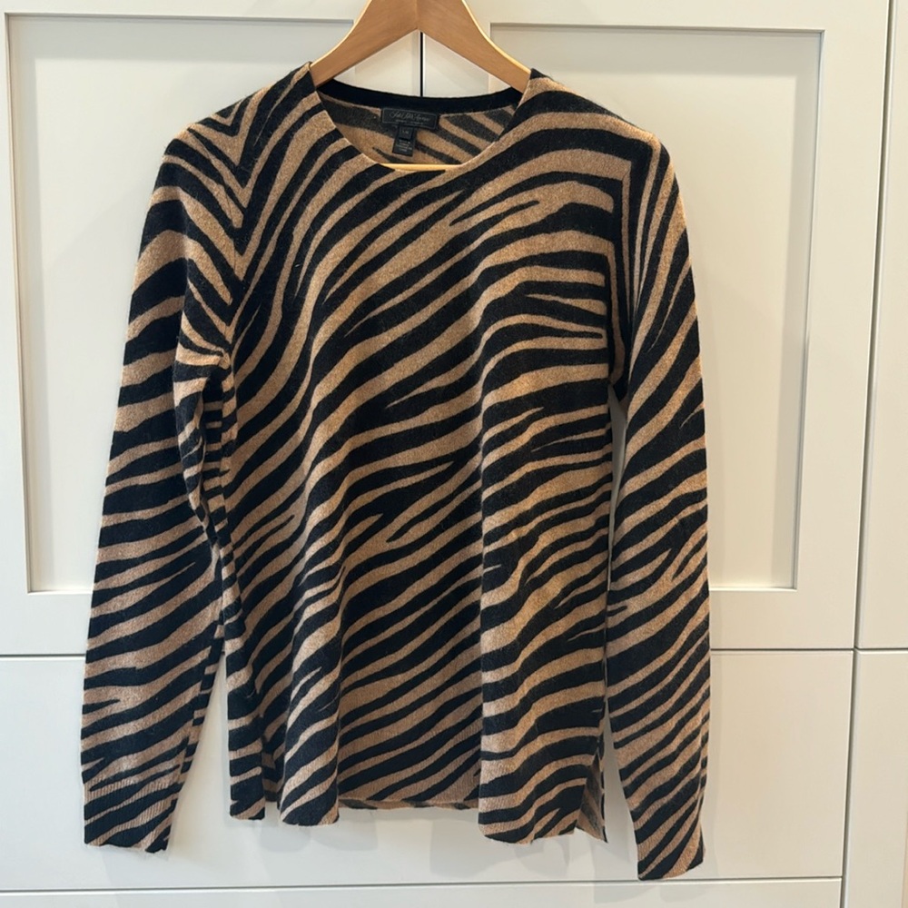 Womens cashmere sweater